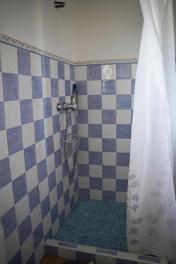 La Casilla Guest House Deltebre Bagian luar foto