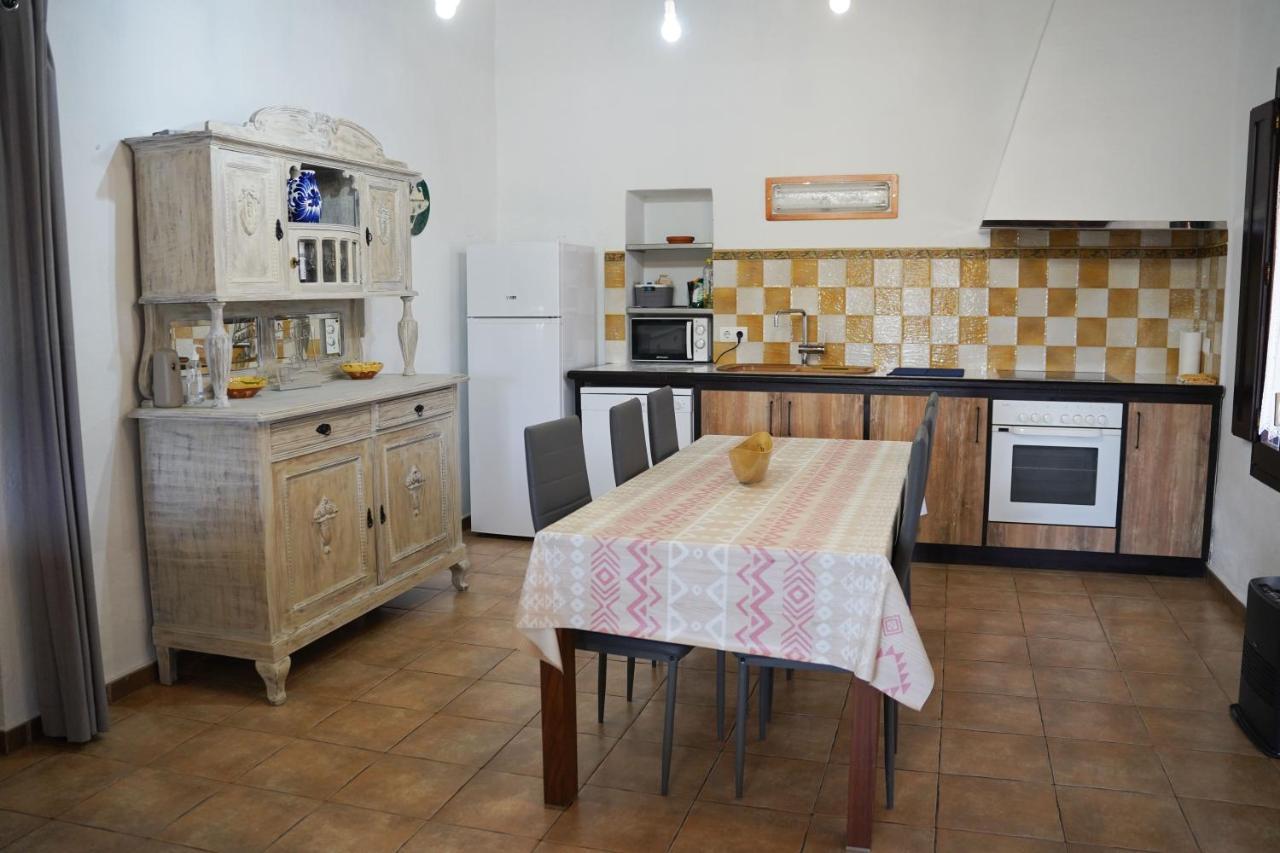 La Casilla Guest House Deltebre Bagian luar foto